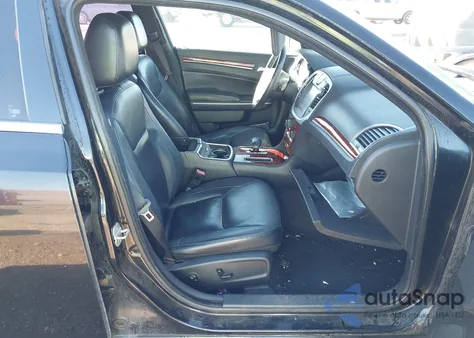 2012 Chrysler 300 Limited z USA, uszkodzony, nr VIN 2C3CCACG1CH249219